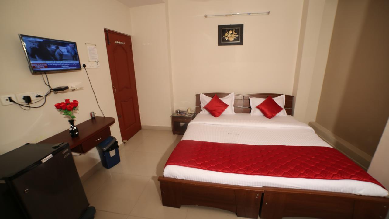 Hotel I-Way Residency Perungudi Chennai Exterior photo