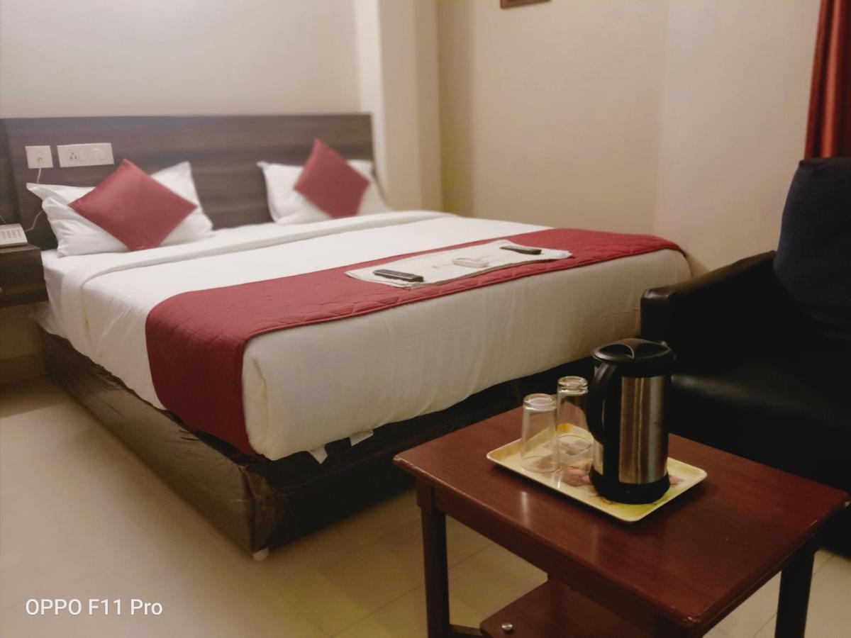 Hotel I-Way Residency Perungudi Chennai Exterior photo